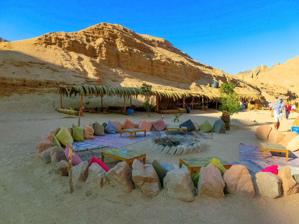 Satul beduin | Camping tradițional: