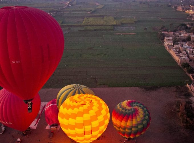 Montgolfière Louxor Egypte Sunrise | Réservation de prix bon marché Excursions à Louxor pour un vol en montgolfière au-dessus de la vallée des rois.