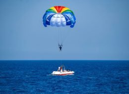 parasailing hurghada