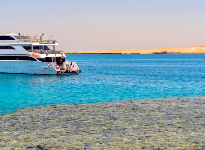 Private Yacht Charter from El Gouna