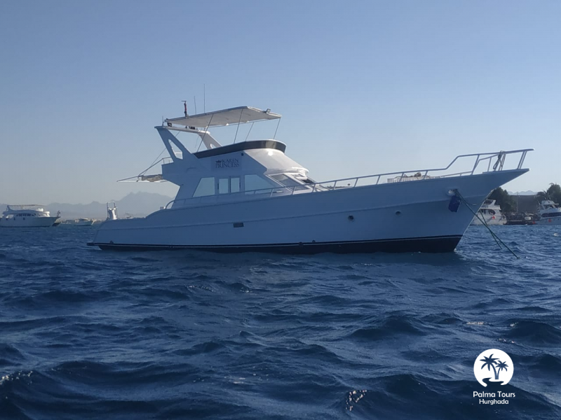 Snorkeling & Fishing with A Private Yacht Charter from Sahl Hasheesh